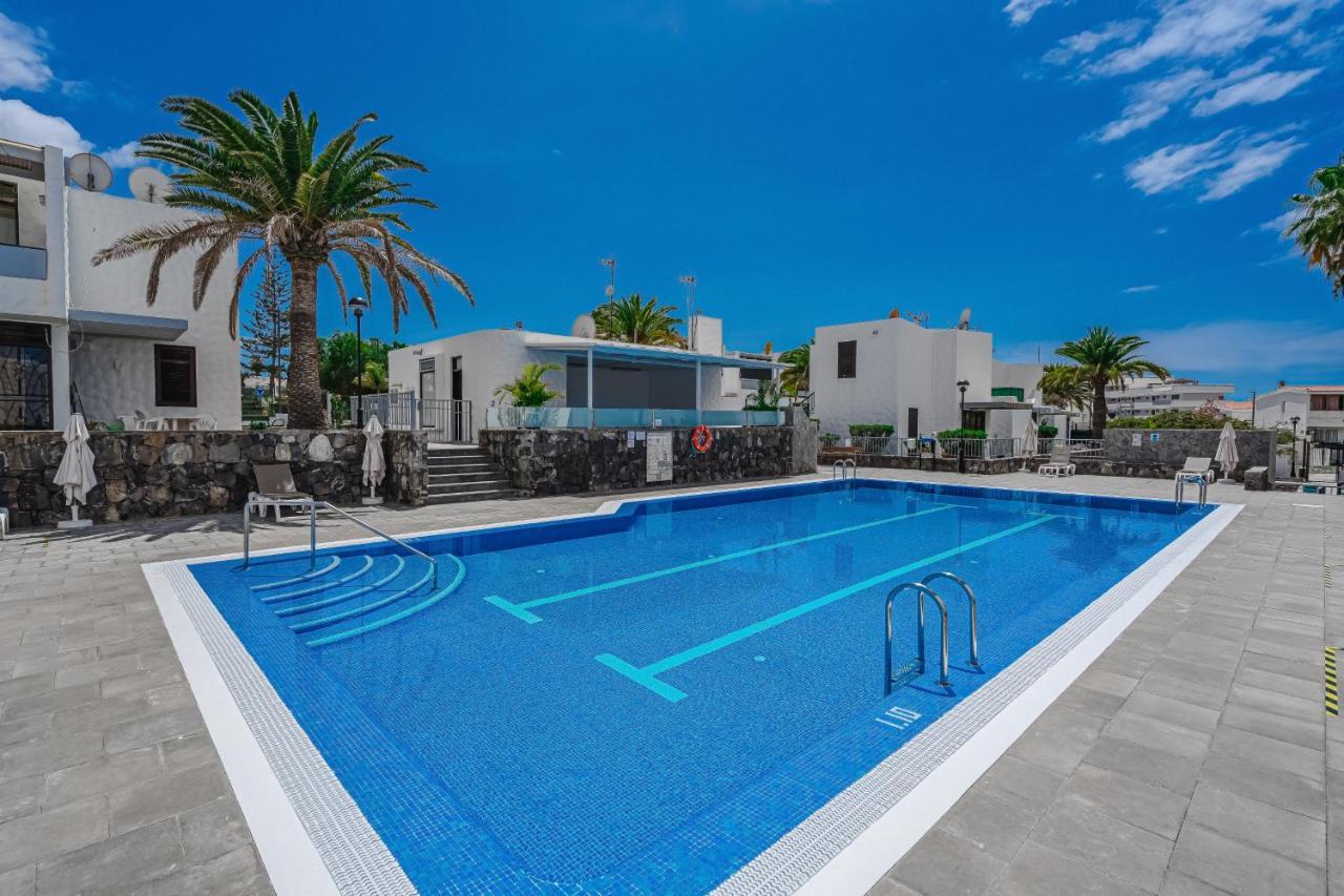 Cozy Apartments - 150 Meters From The Beach, Free Wi-Fi Playa de las Americas  Esterno foto